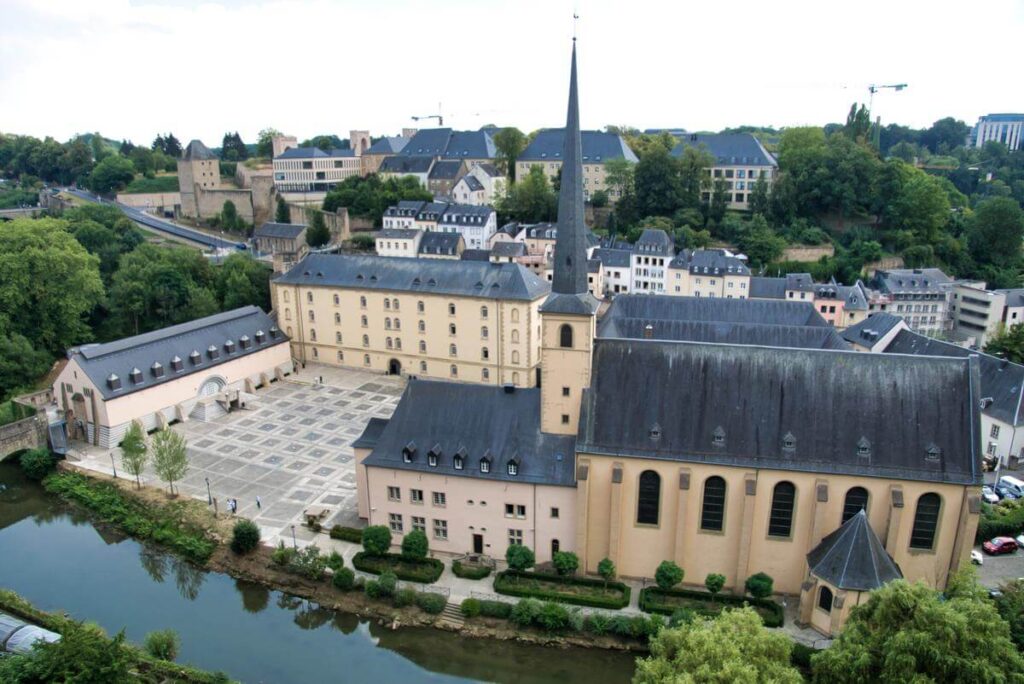 Neumünster Abbey